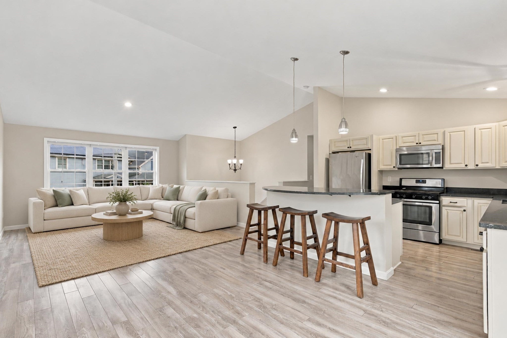 32 Arcadia Road, Swansea, MA, 32 Arcadia Road, Swansea, MA Photo #6