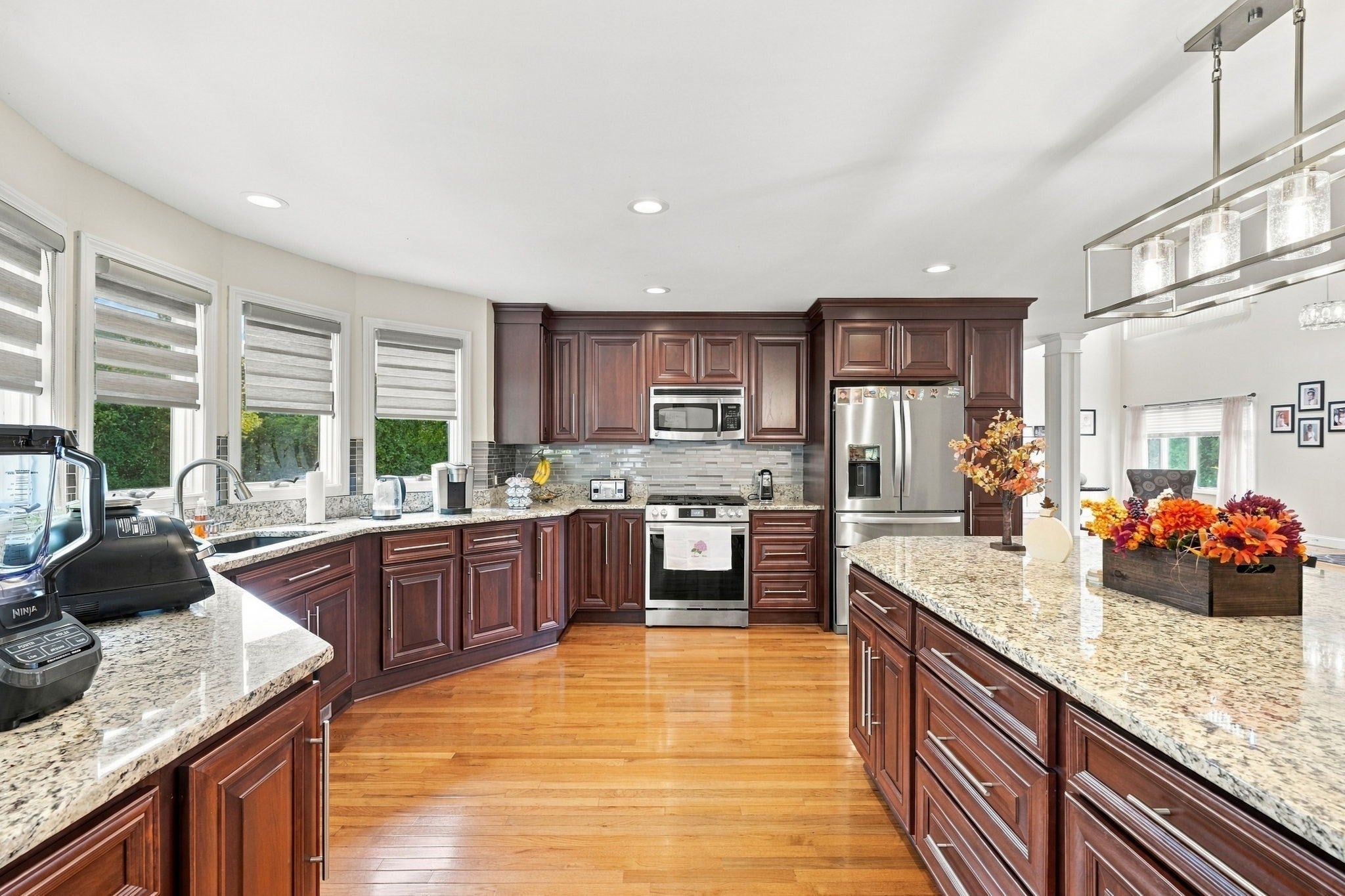 35 Striper Cir, Dartmouth, MA Photo #10