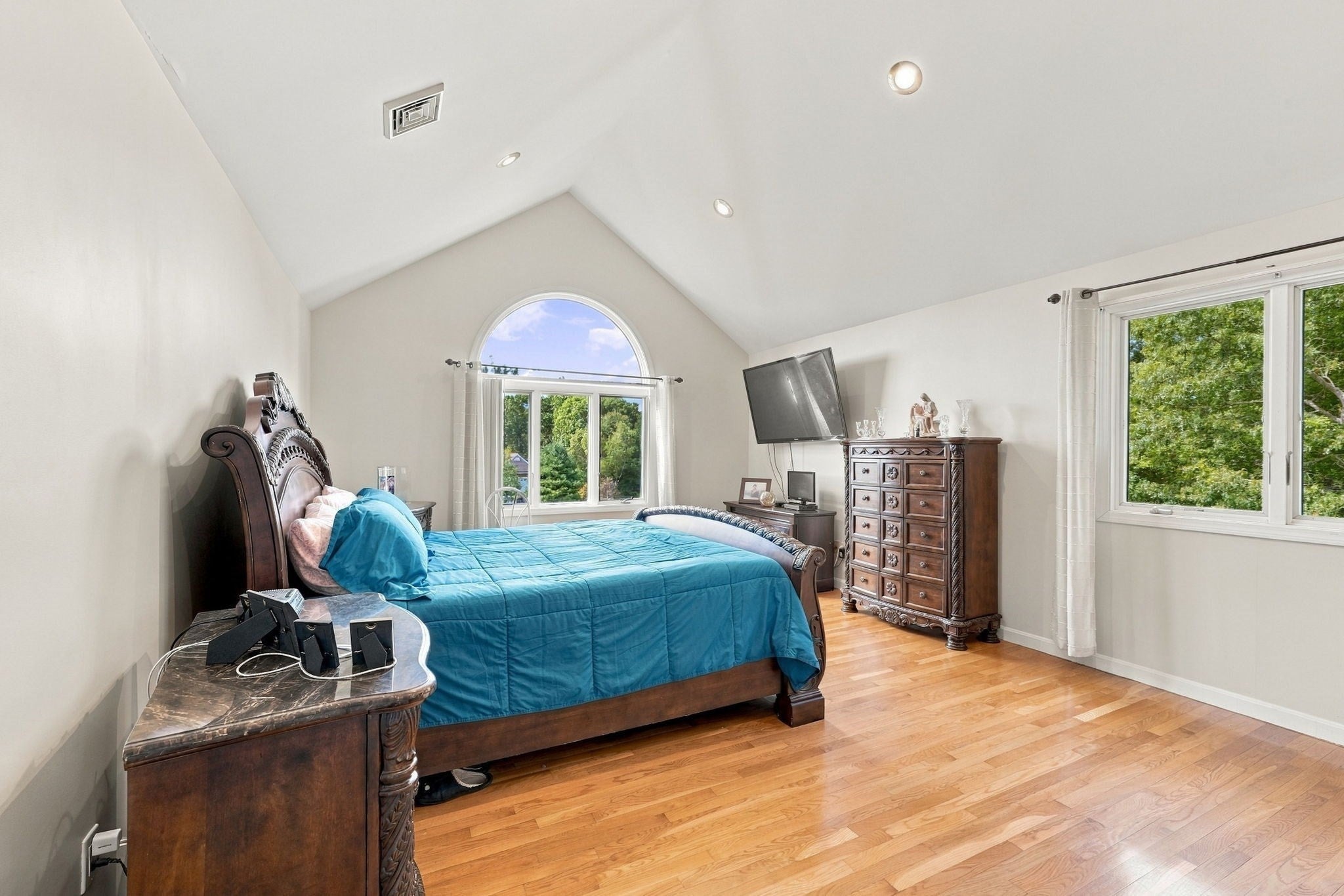 35 Striper Cir, Dartmouth, MA Photo #21