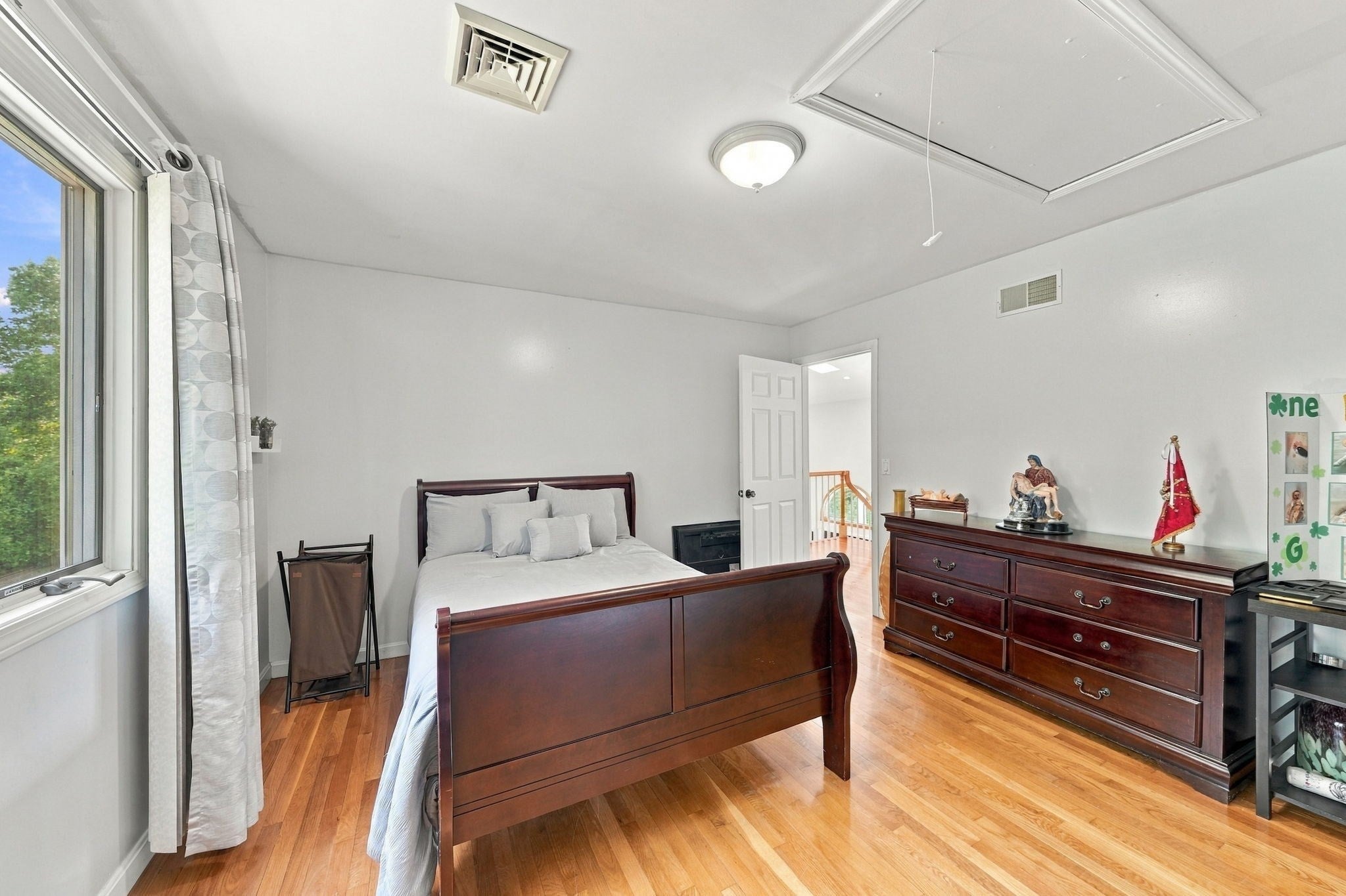35 Striper Cir, Dartmouth, MA Photo #18