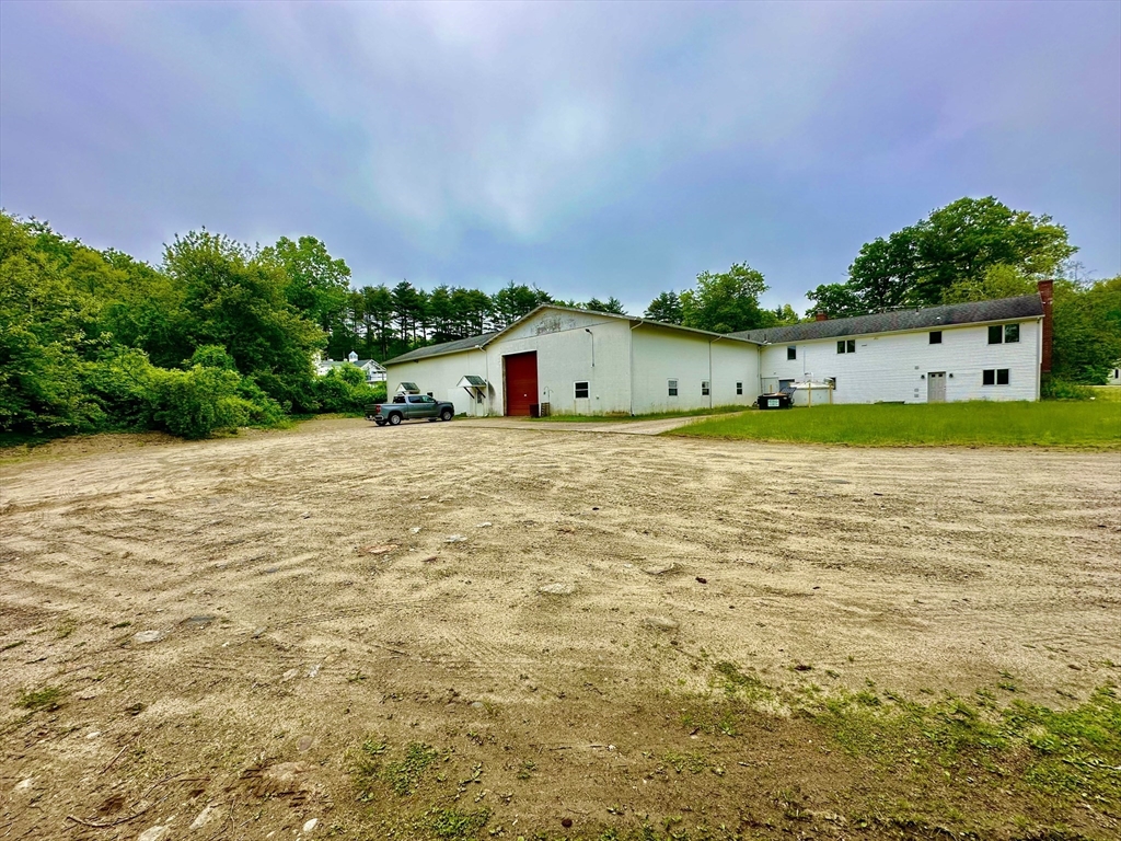 748 River St 2