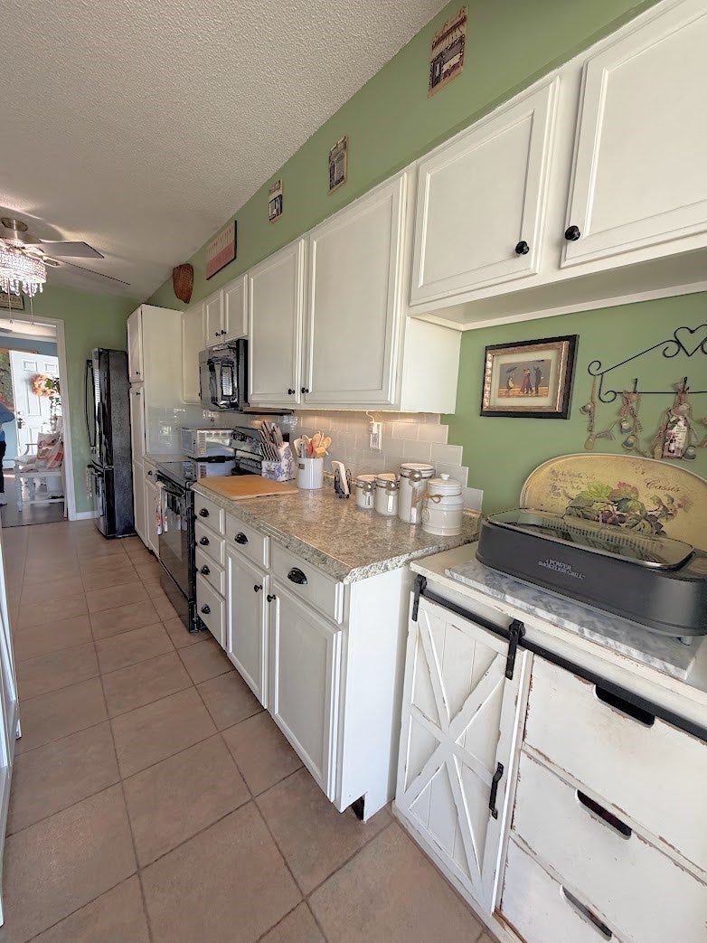 75 Outer Drive #75, Chicopee, MA, 75 Outer Drive #75, Chicopee, MA Photo #10