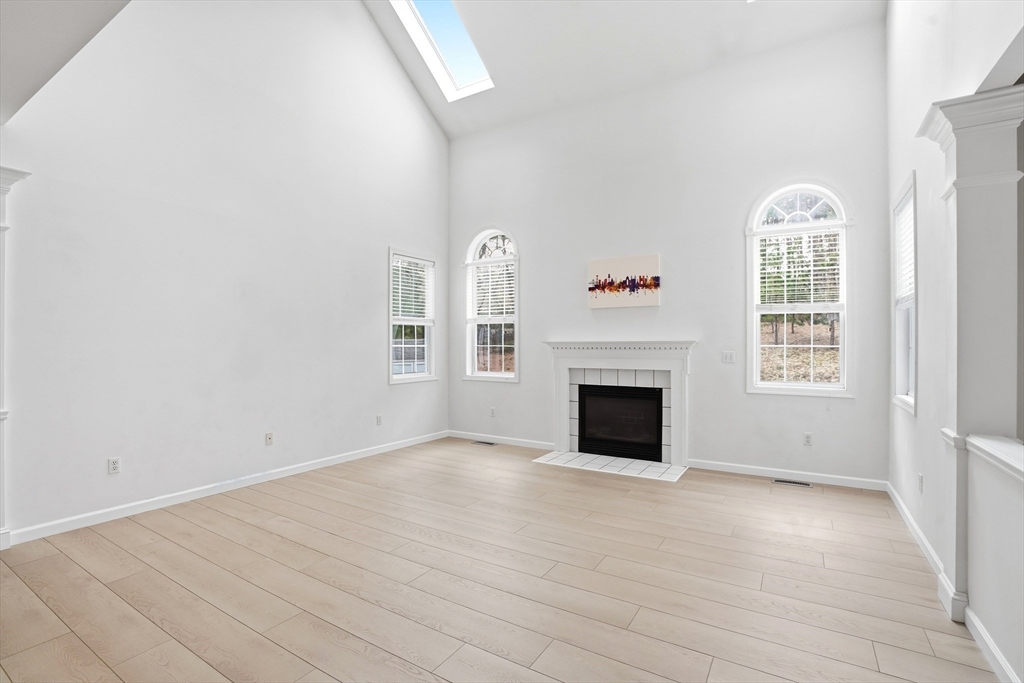 671 Lunns Way, Plymouth, MA Photo #14