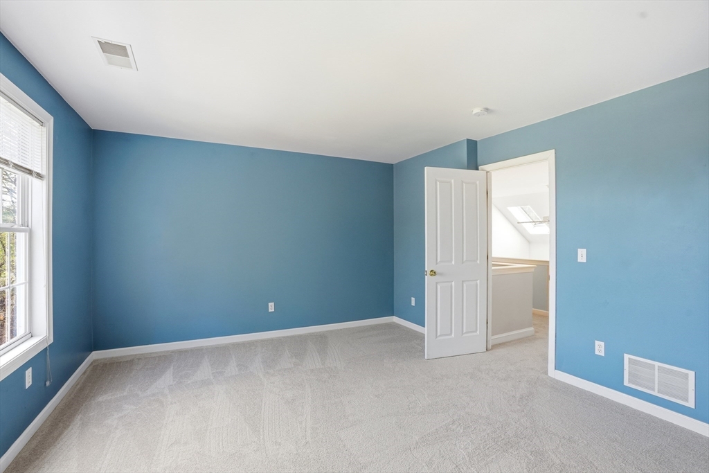 671 Lunns Way, Plymouth, MA Photo #26
