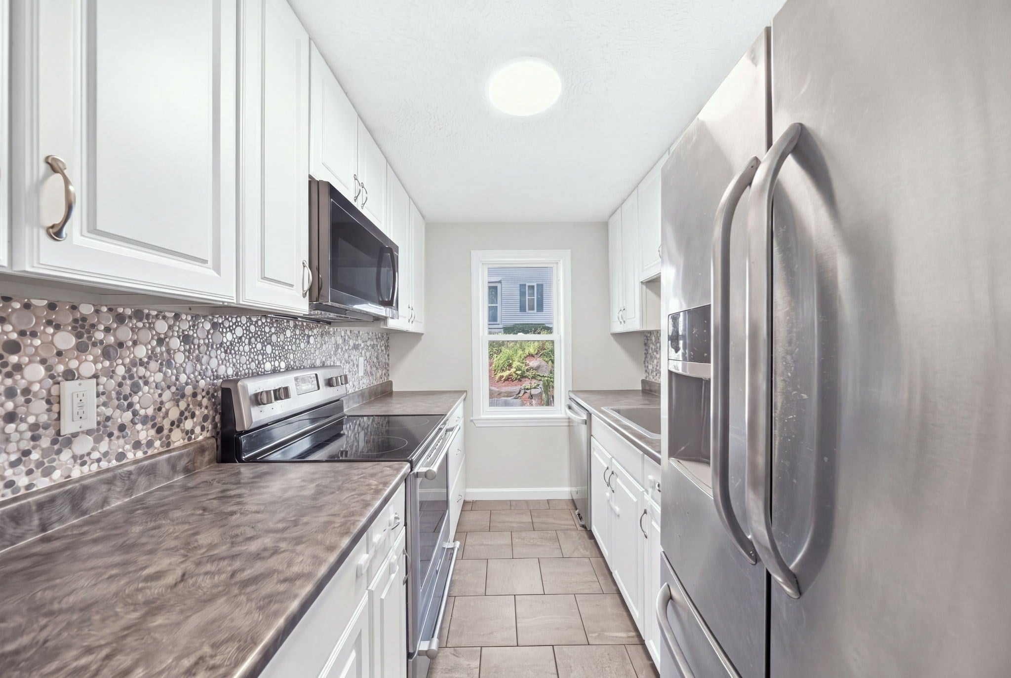 53 Olde Colonial Dr 6