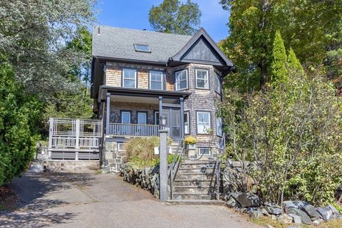 15 Apthorp Rd Melrose MA 02176