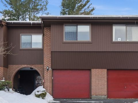 55 Hawthorne Circle 55 Peabody MA 01960