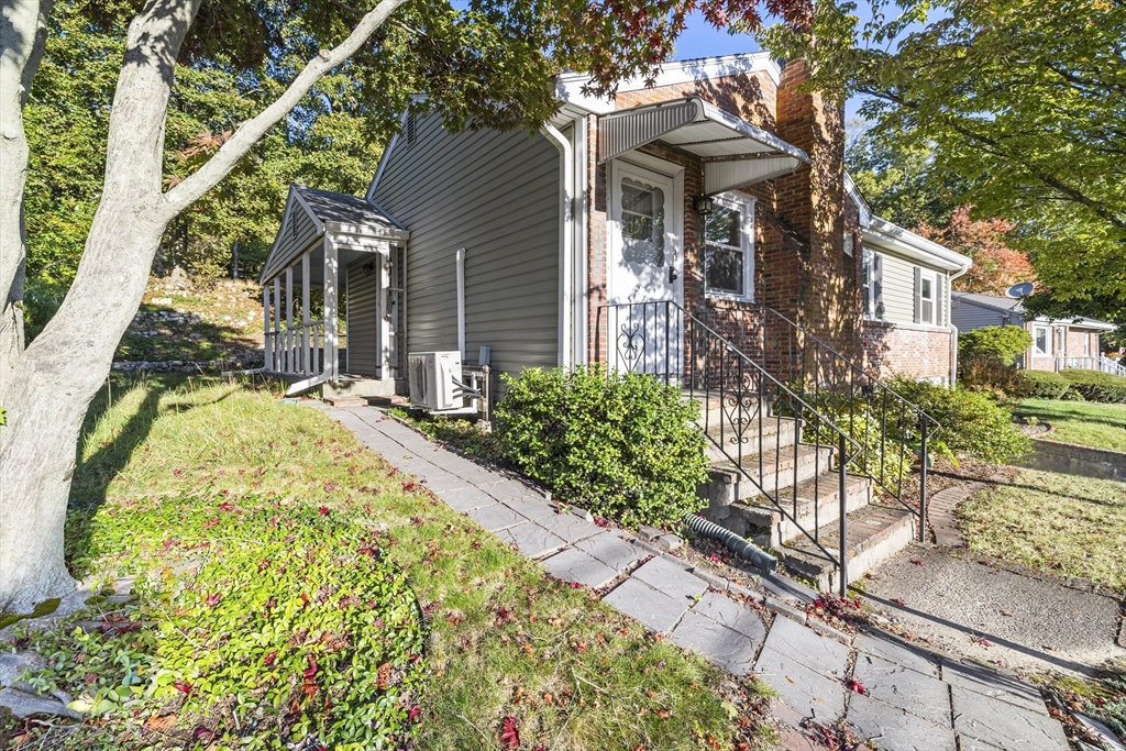 25 Bird Rd