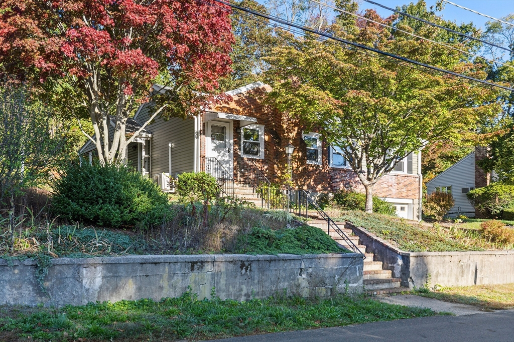 25 Bird Rd
