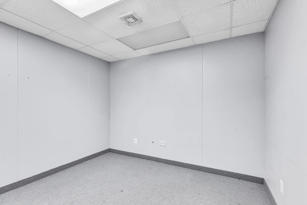 East Longmeadow, Massachusetts 01028, United States, ,Commercial,Active,74128