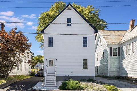 206 Highland Ave Fitchburg MA 01420