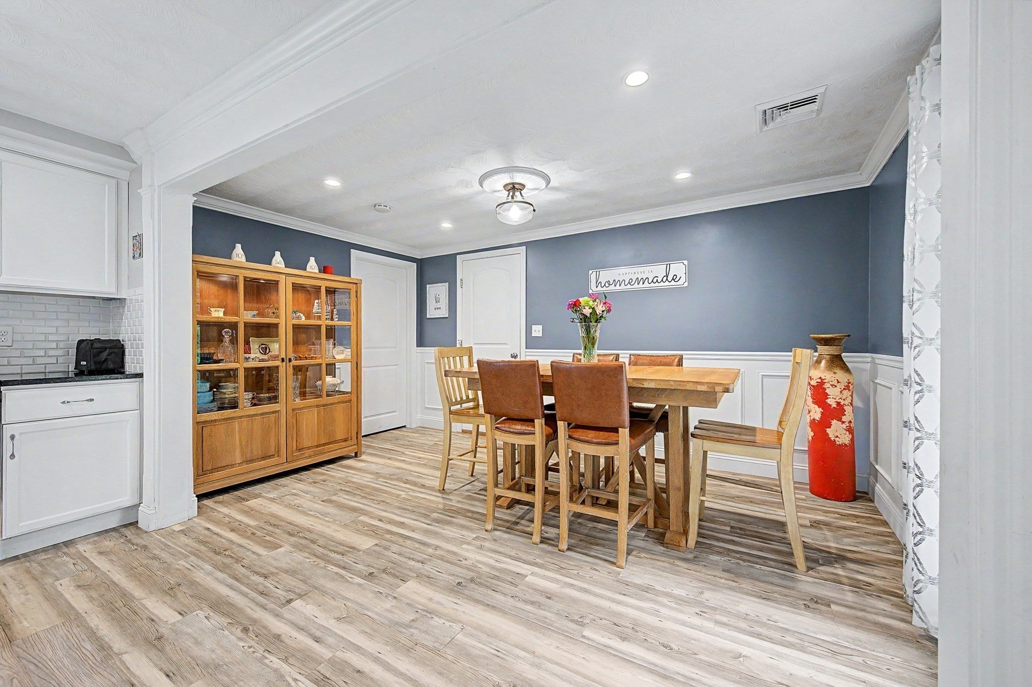 9 Joseph Rd, Framingham, MA Photo #14