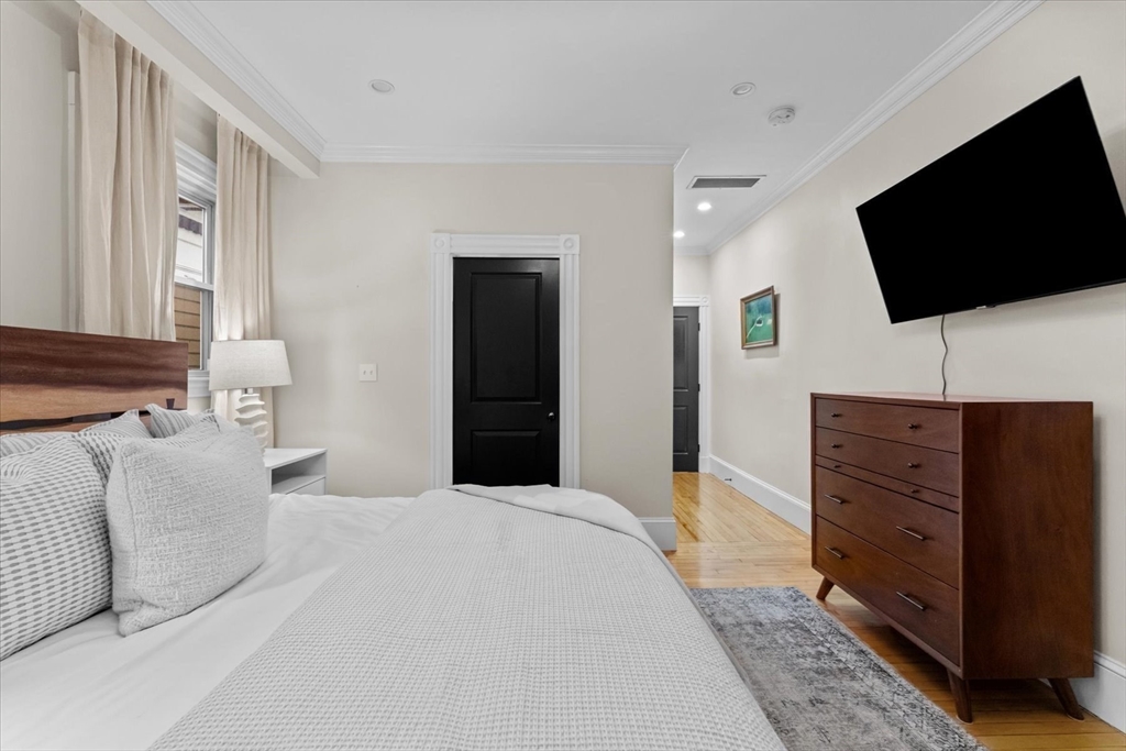 45 Pearl St #3, Boston, MA Photo #18