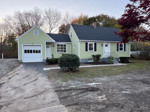 Photo of 713 Webster St, Marshfield, MA 02050 (MLS # 73450344)