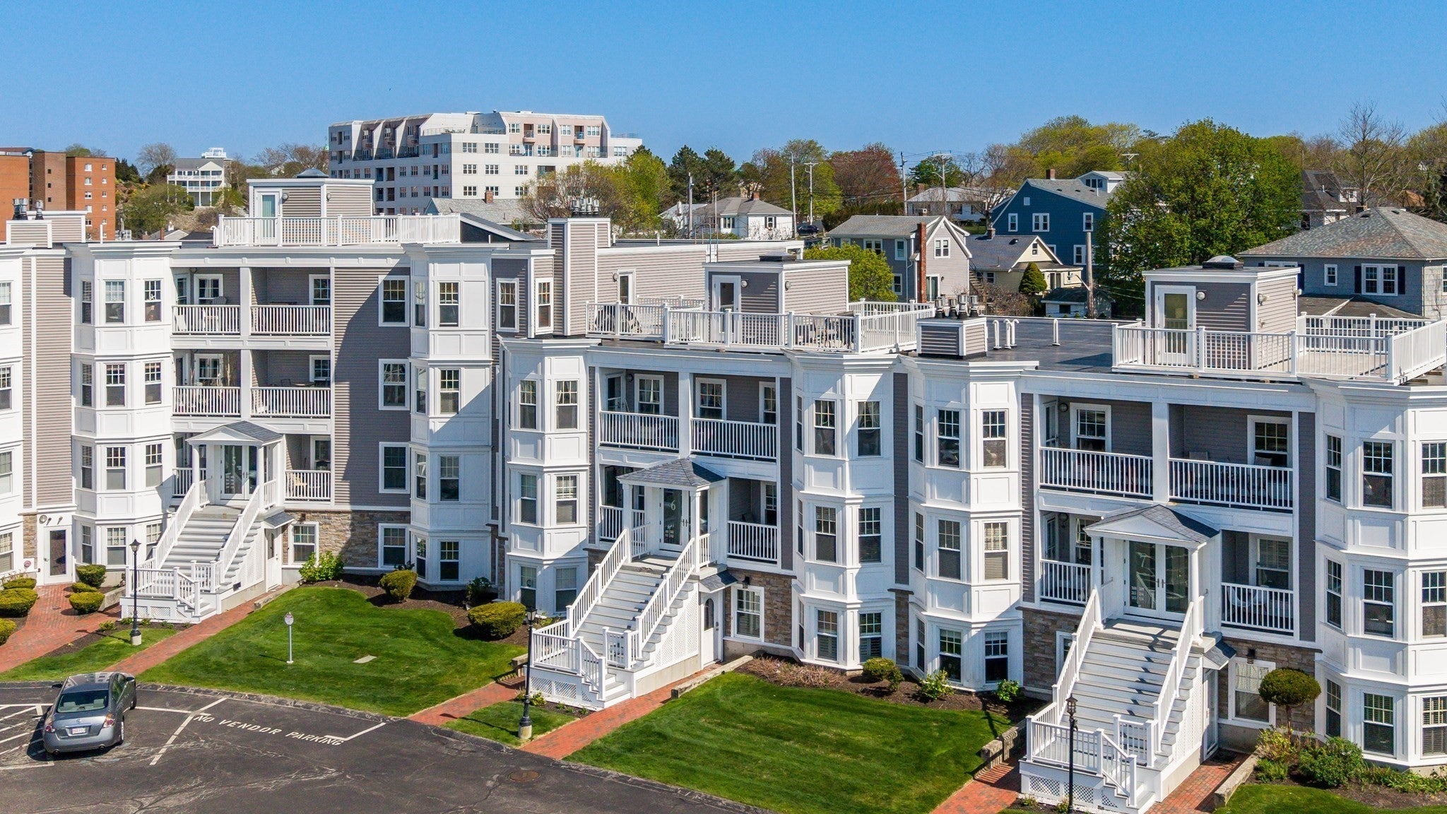 15 Park Ave 211