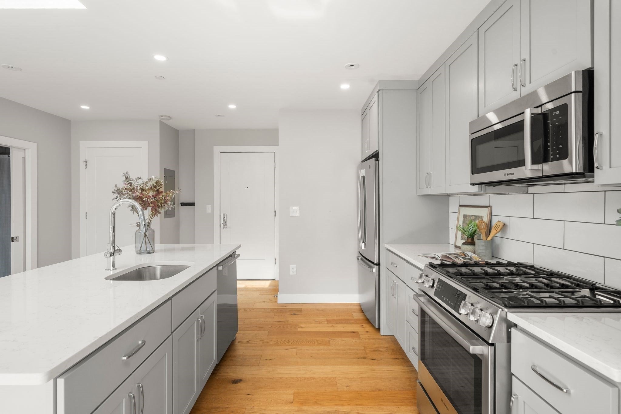 10 Everett ST #401, Boston, MA, 10 Everett ST #401, Boston, MA Photo #12