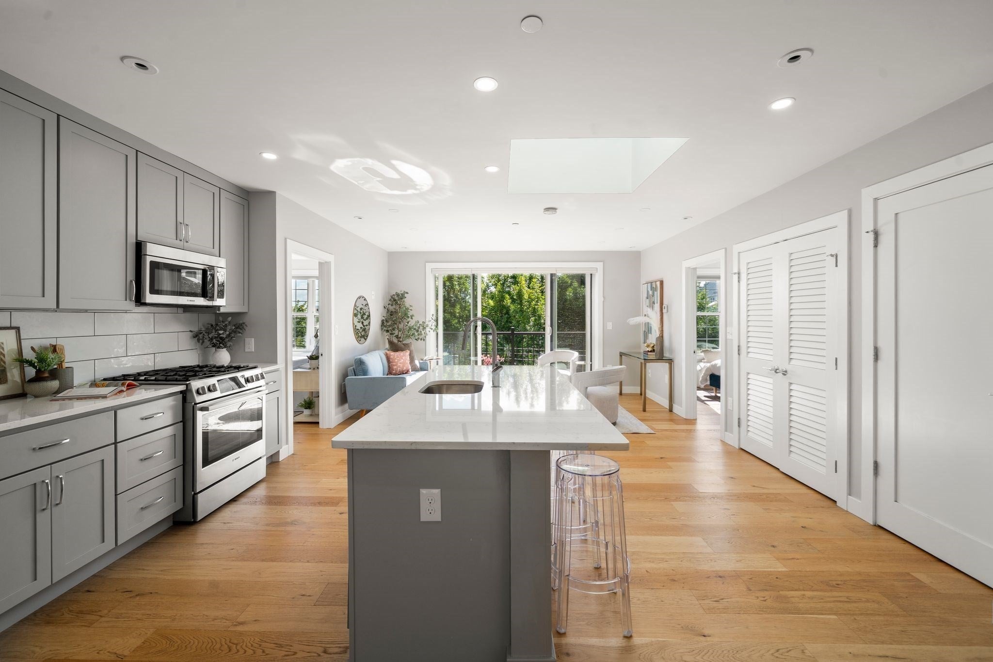 10 Everett ST #401, Boston, MA, 10 Everett ST #401, Boston, MA Photo #9