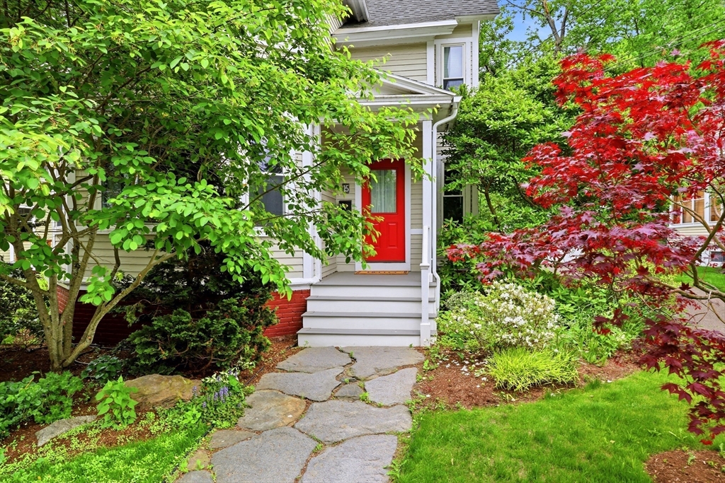 15 Massasoit St.