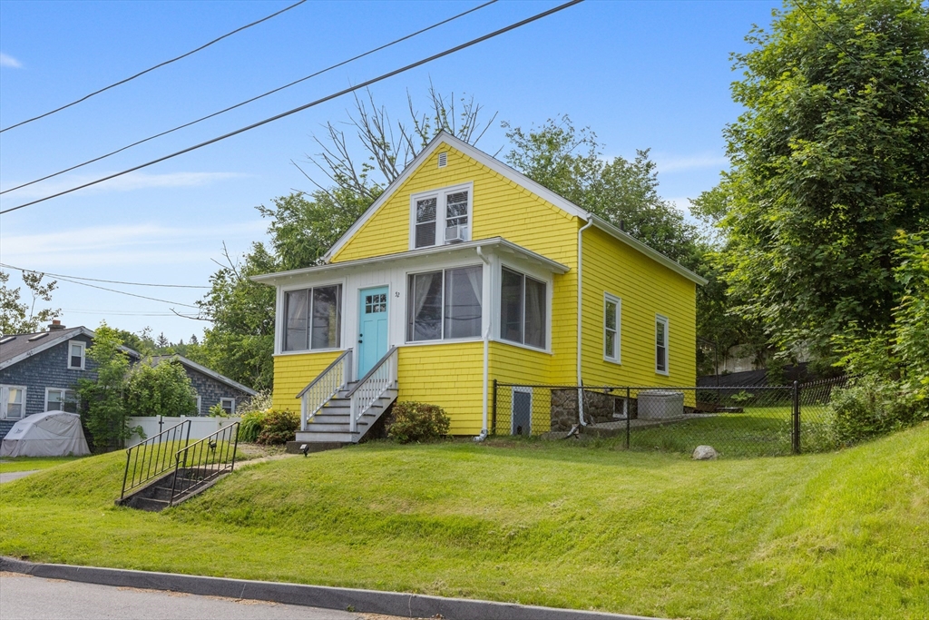 52 Kalmar St