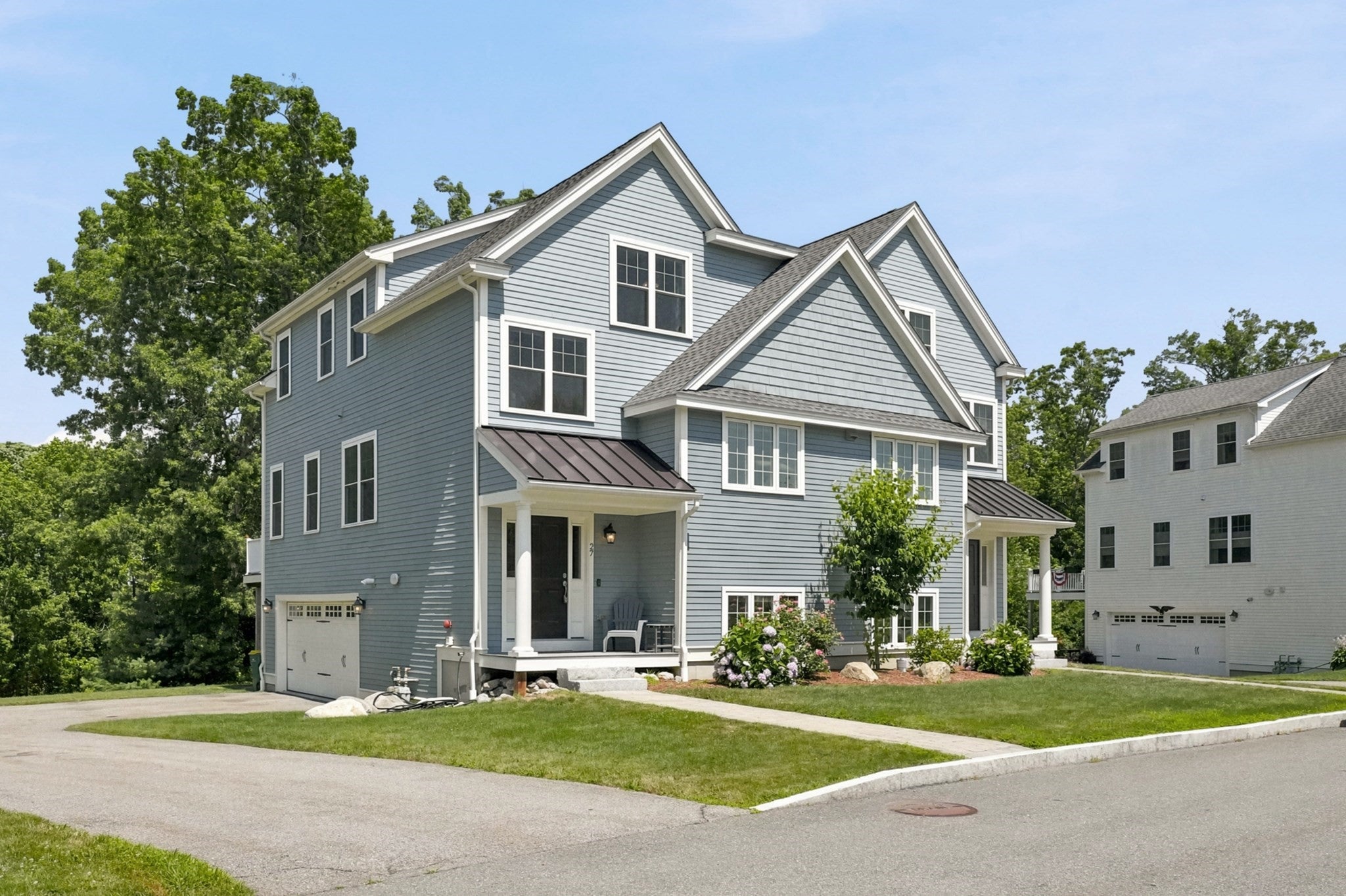 27 Clarks Hill Ln
