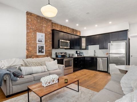 Photo of 26 East Springfield St #1, Boston, MA 02118 (MLS # 73502567)