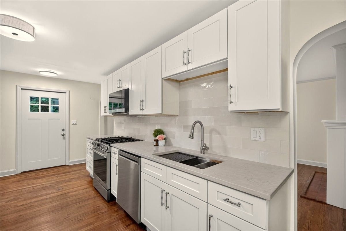 356 Springfield St, Wilbraham, MA, 356 Springfield St, Wilbraham, MA Photo #15