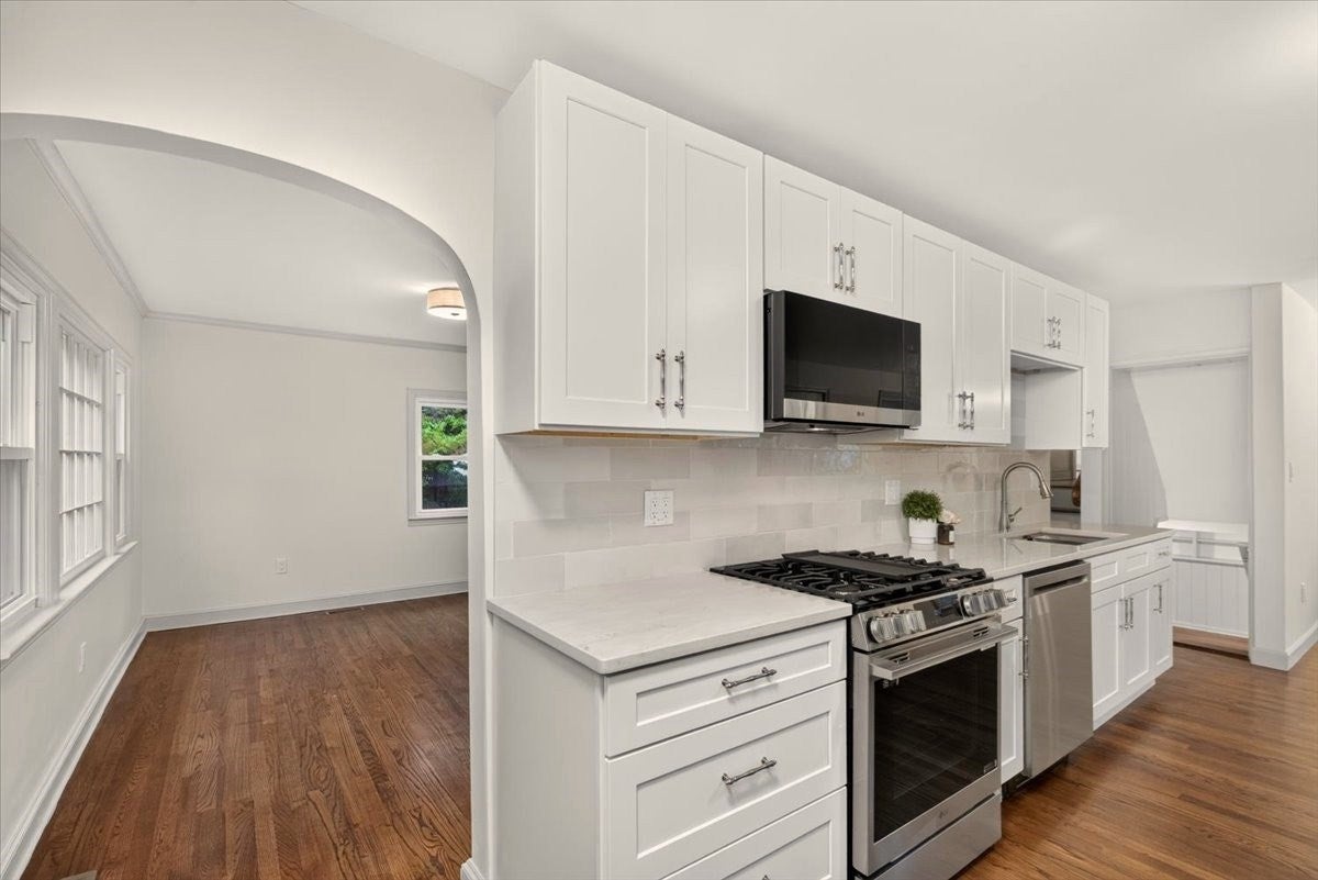 356 Springfield St, Wilbraham, MA, 356 Springfield St, Wilbraham, MA Photo #13