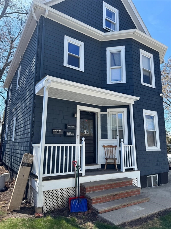 23-R Thorndike St