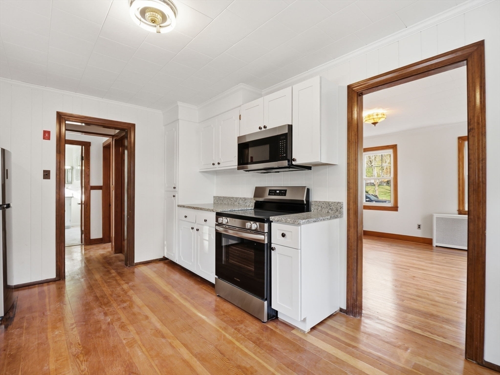 285 W Meadow Rd, Lowell, MA Photo #5