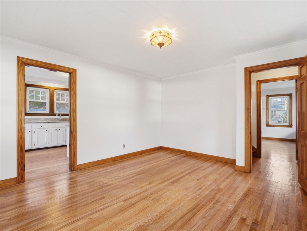 285 W Meadow Rd, Lowell, MA Photo #12
