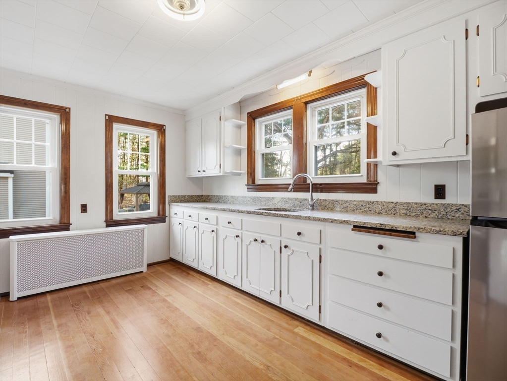 285 W Meadow Rd, Lowell, MA Photo #6