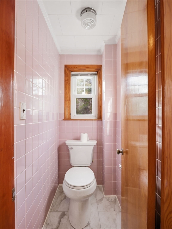 285 W Meadow Rd, Lowell, MA Photo #27