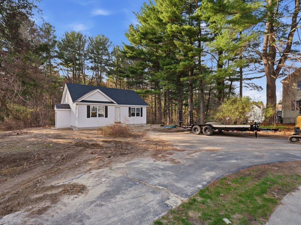 285 W Meadow Rd, Lowell, MA Photo #33