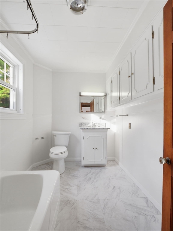 285 W Meadow Rd, Lowell, MA Photo #16