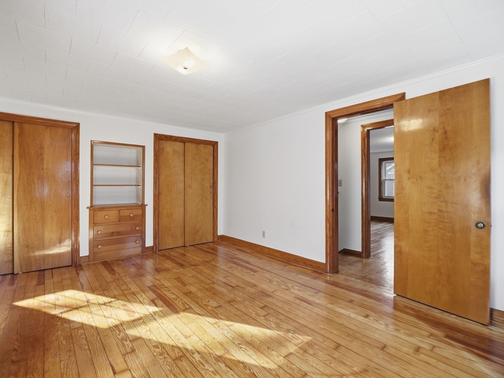 285 W Meadow Rd, Lowell, MA Photo #19