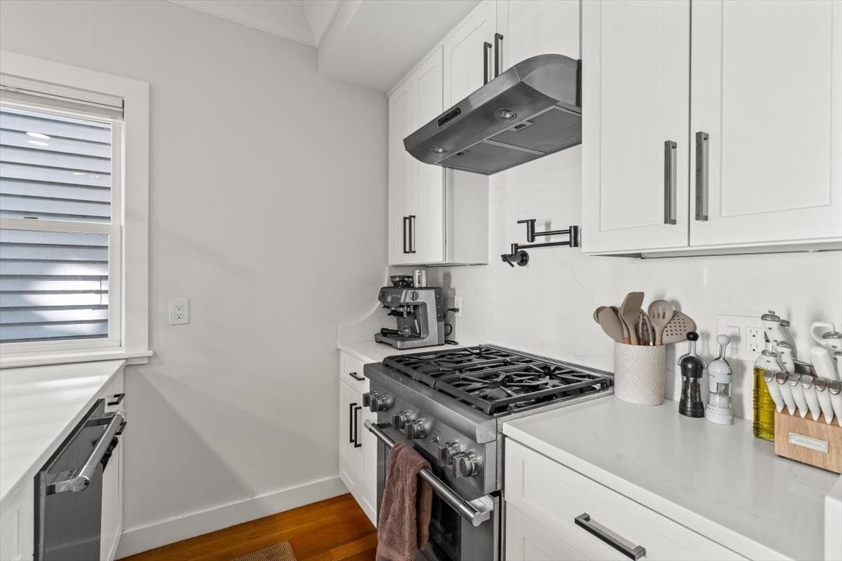 246 Athens Street #1, Boston, MA Photo #12
