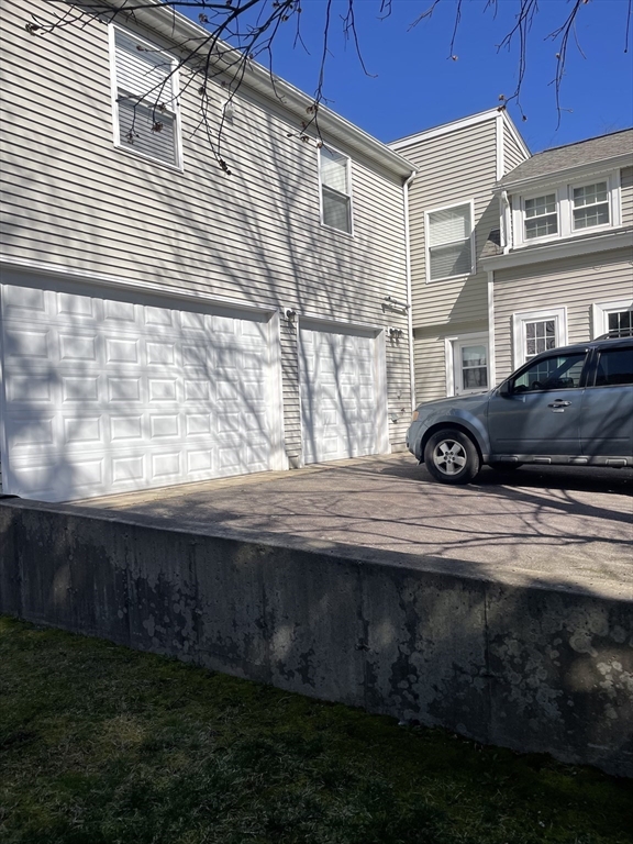208-208 Hingham Street