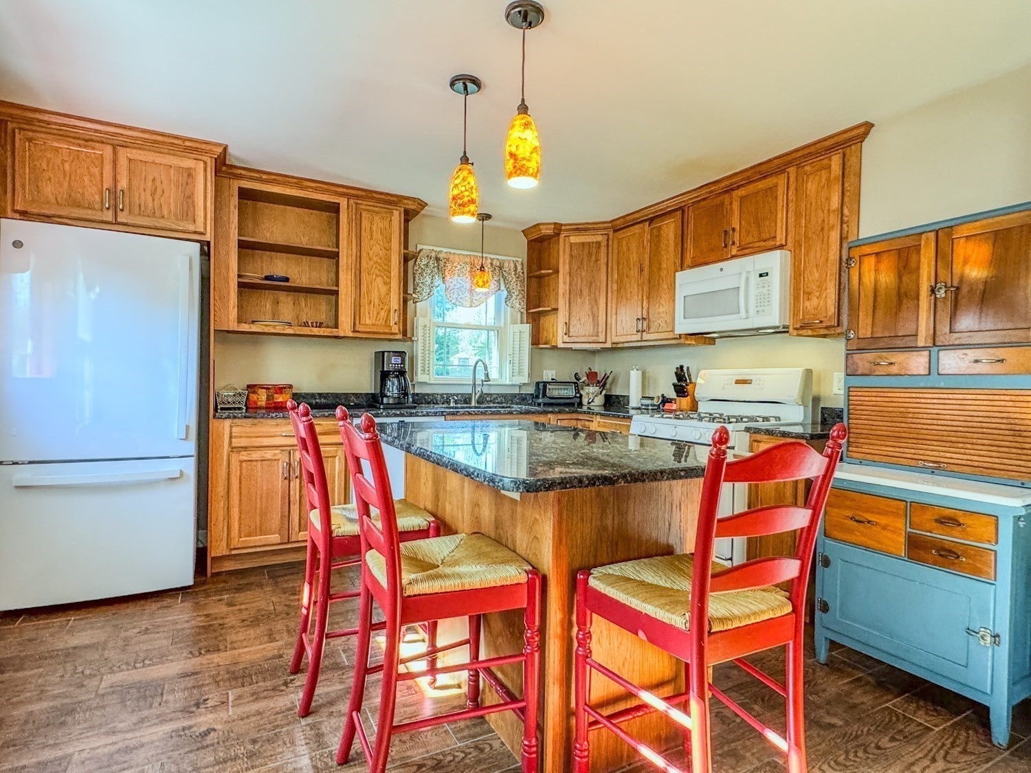 82 Smith Street, Greenfield, MA Photo #7