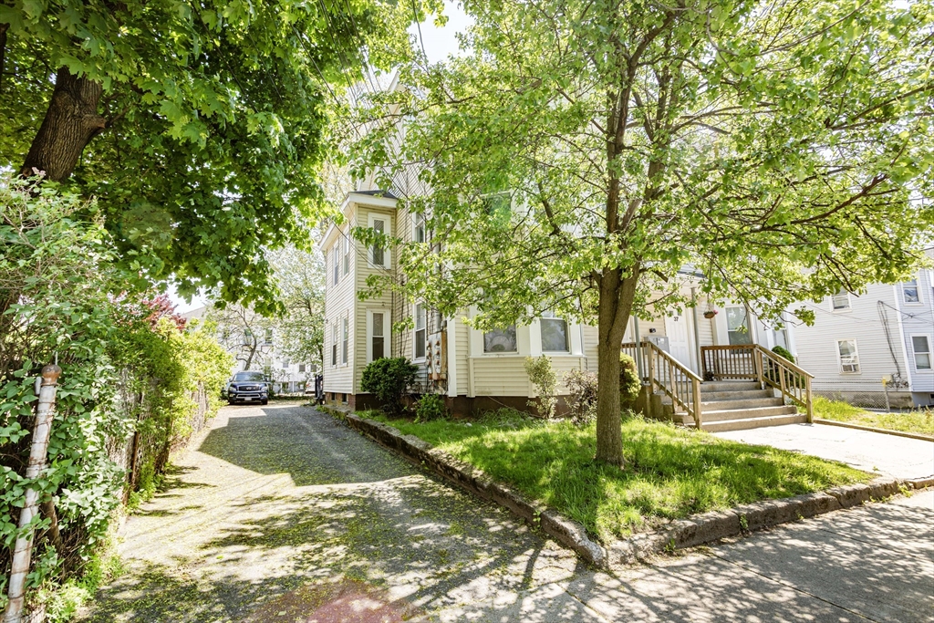 37-39 Freeman Street