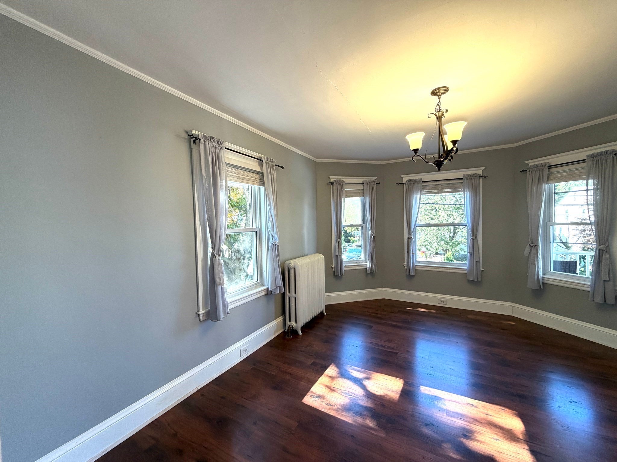 157 Willow St #1, Boston, MA Photo #4