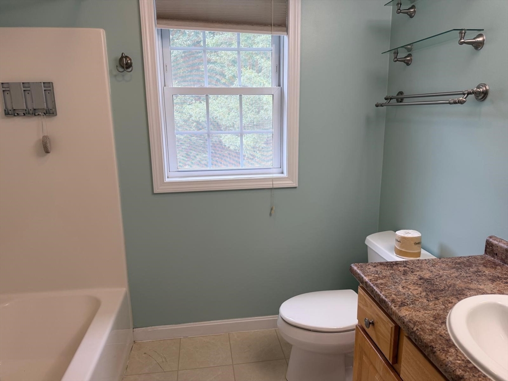 107 Charant Rd, Lowell, MA, 107 Charant Rd, Lowell, MA Photo #15