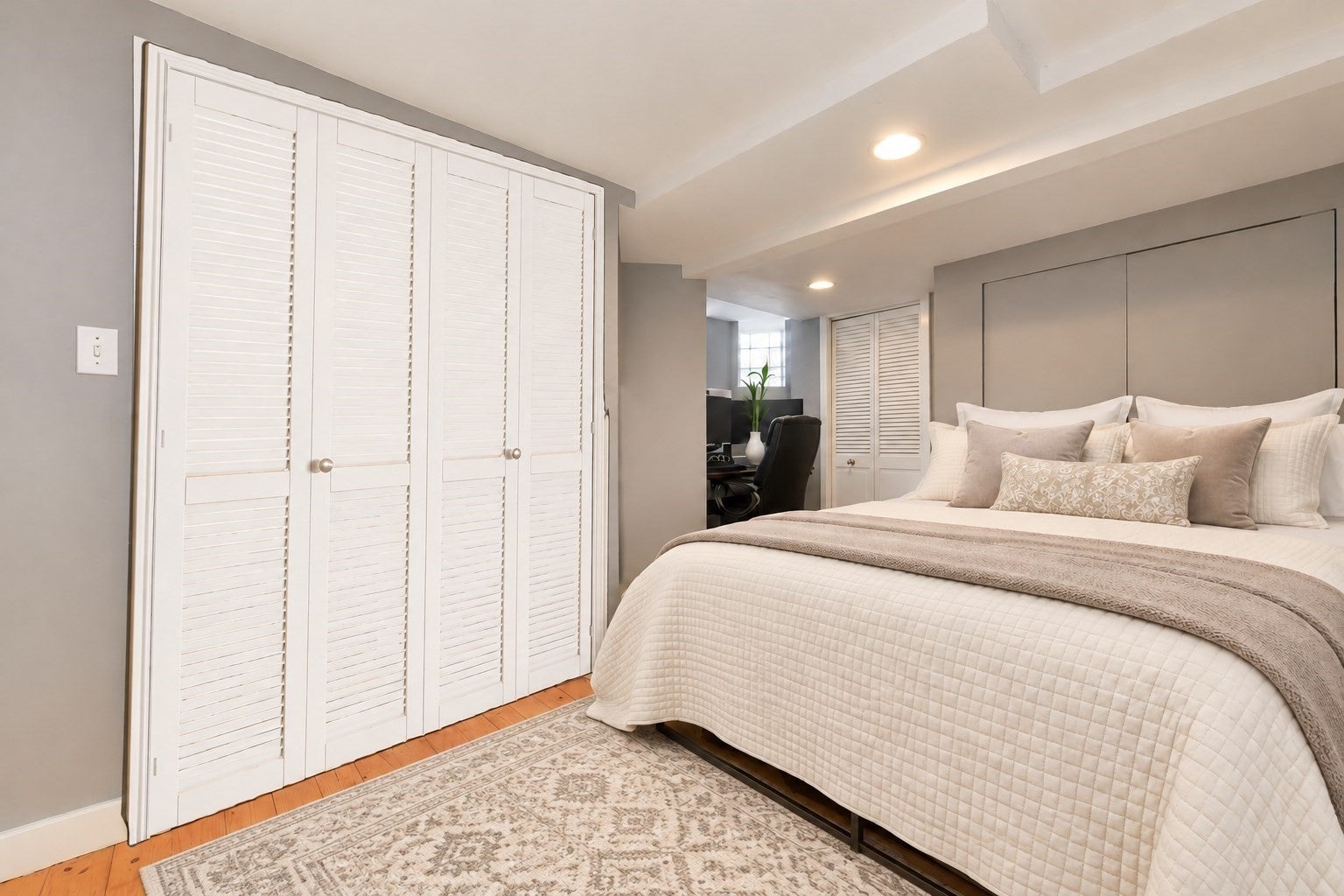 602 E 7th St #1, Boston, MA Photo #6