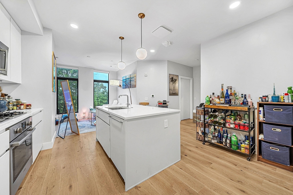 191 Washington St 421