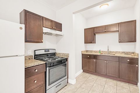 25 Chester Ave 3 Chelsea MA 02150