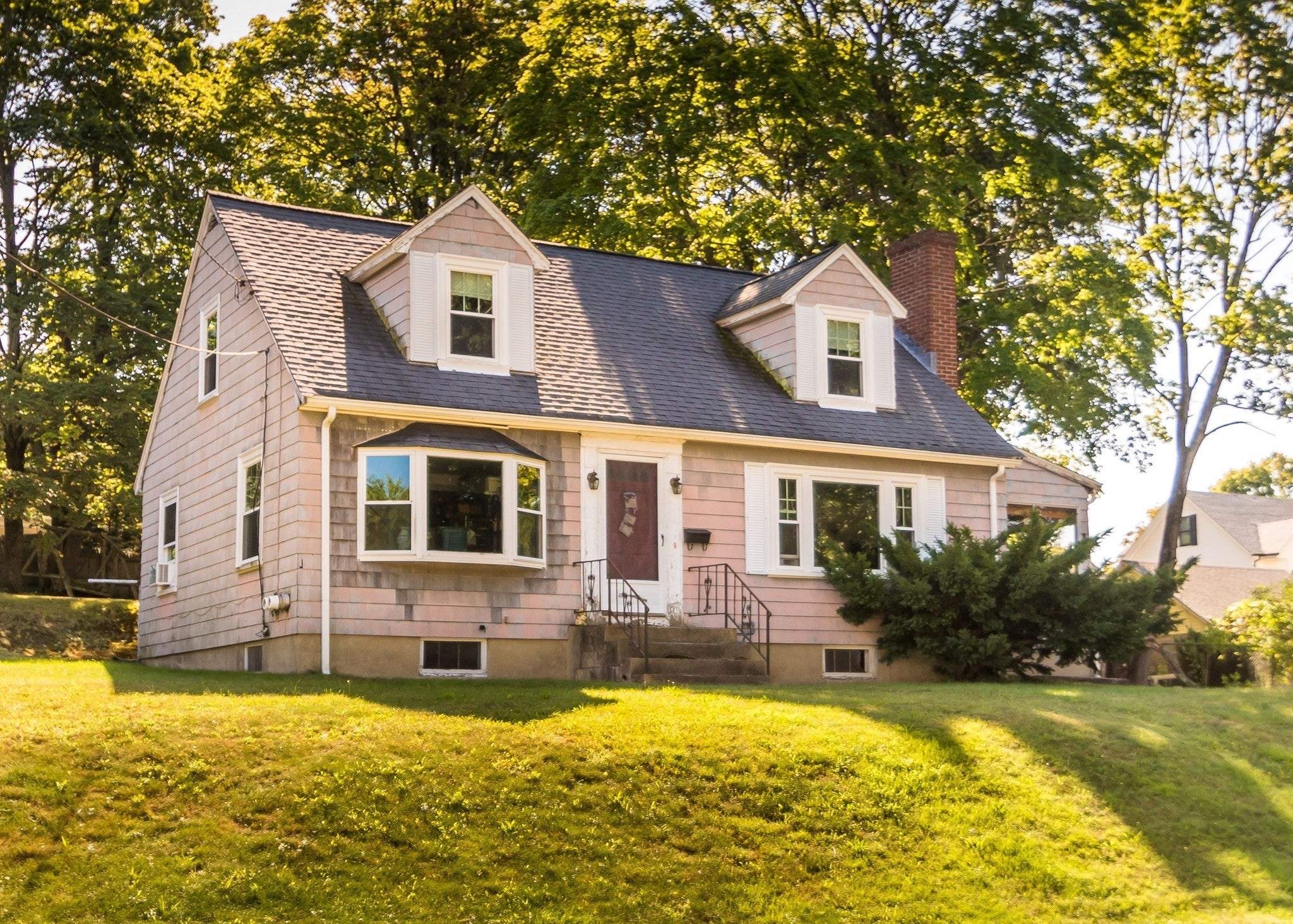 17 Galen Street, Waltham, MA, 17 Galen Street, Waltham, MA Photo #2