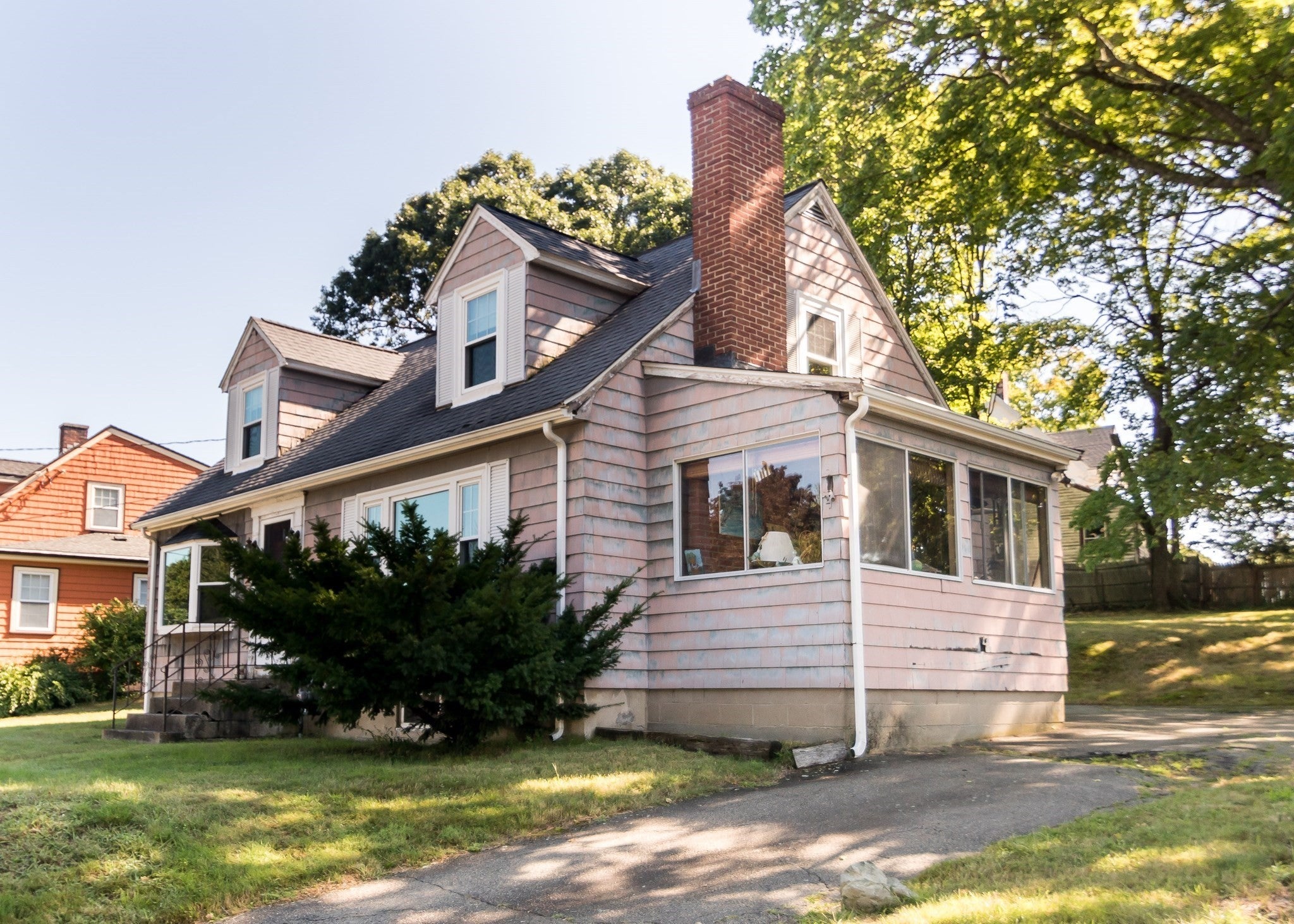 17 Galen Street, Waltham, MA, 17 Galen Street, Waltham, MA Photo #4