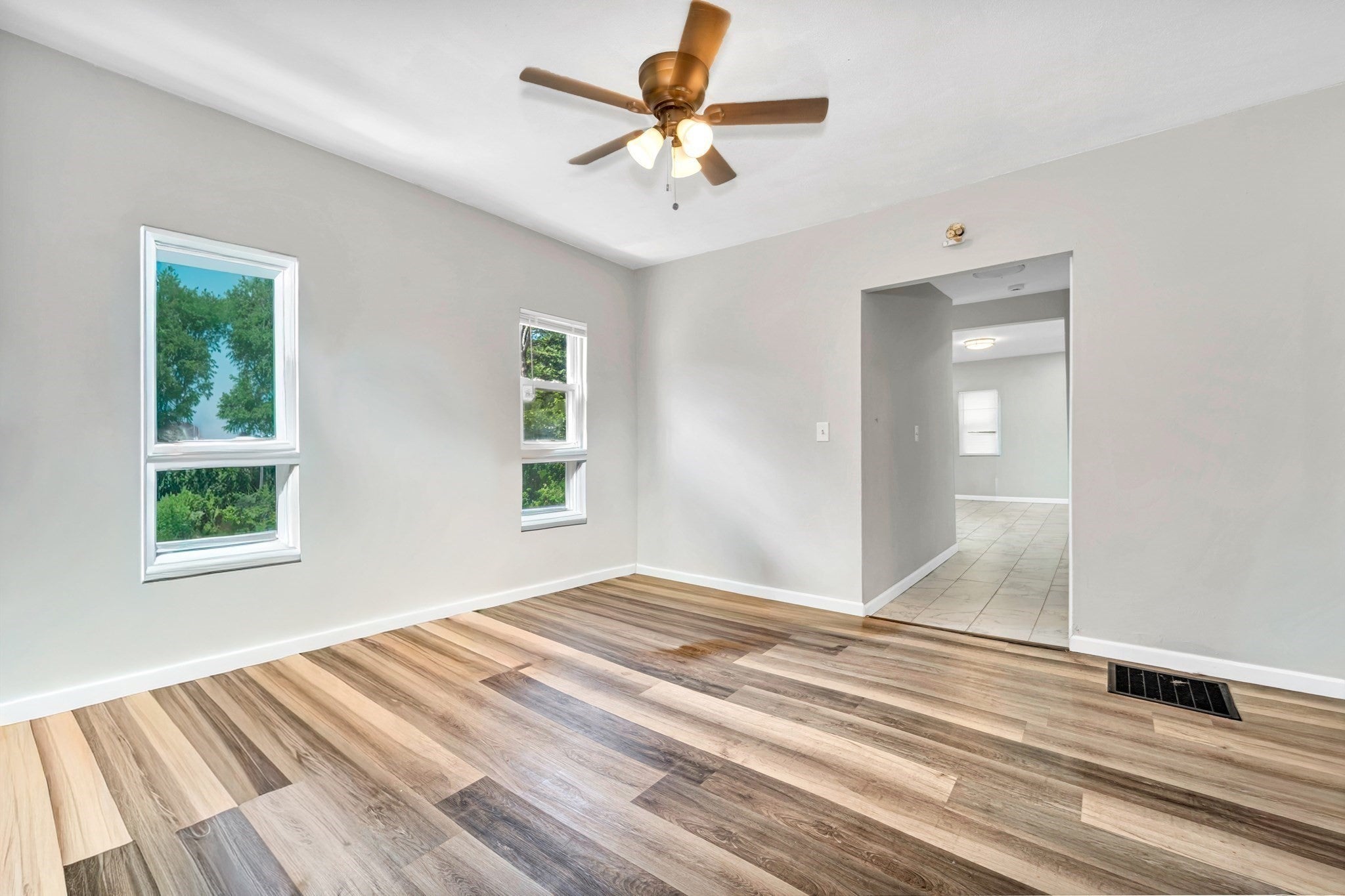 108 Marble St, Springfield, MA Photo #7