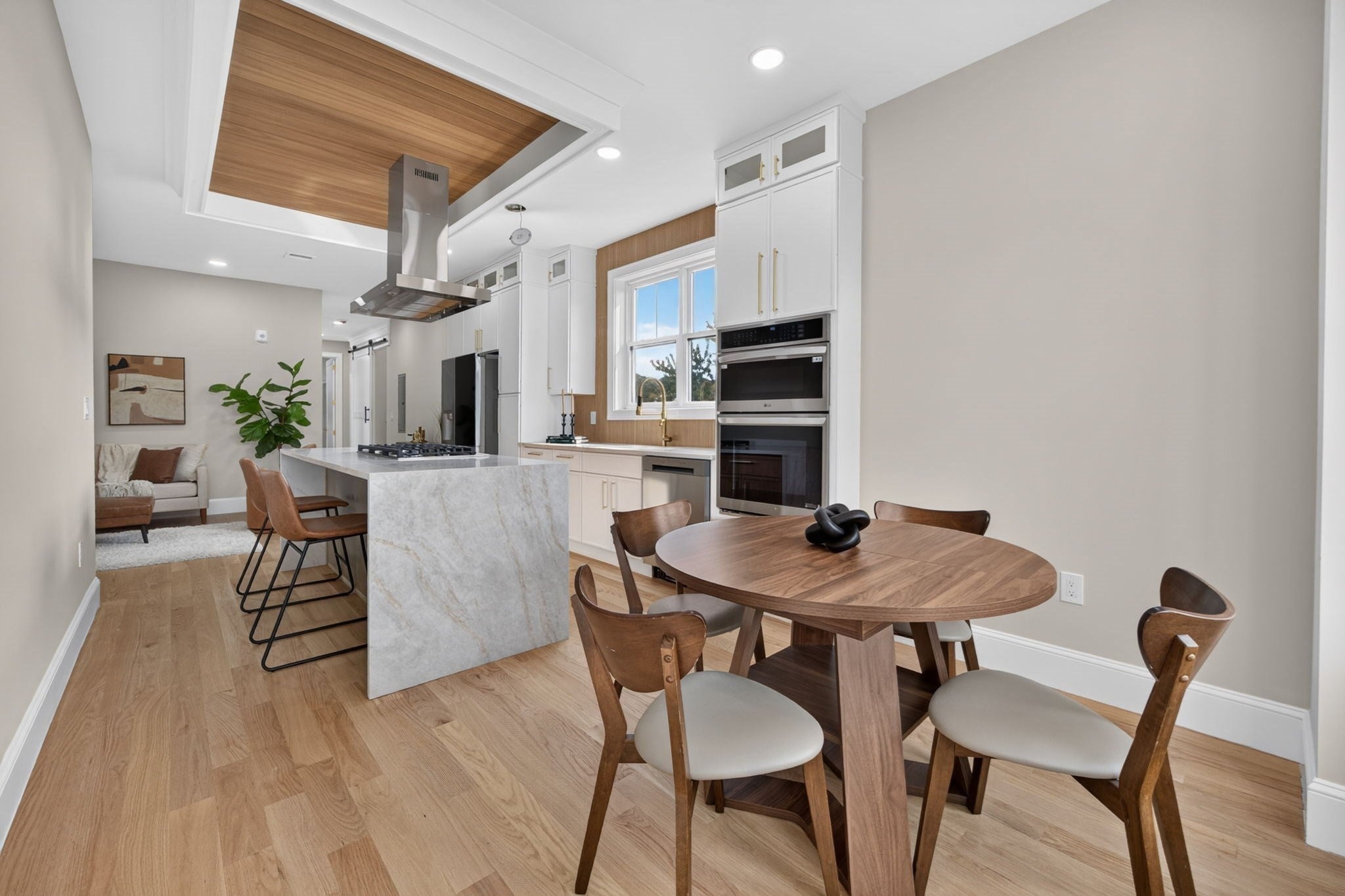 737 Somerville Ave C