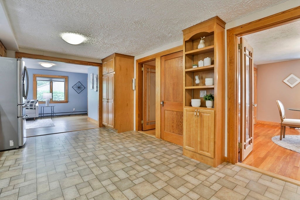 21 Preston St, Wakefield, MA Photo #11