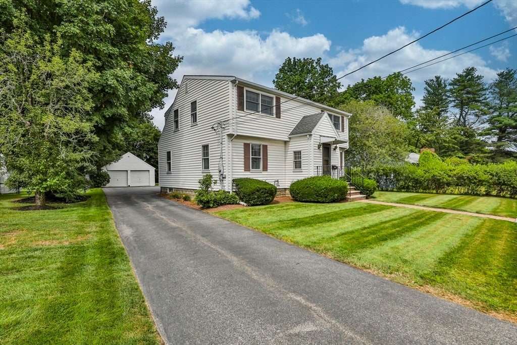 21 Preston St, Wakefield, MA Photo #34